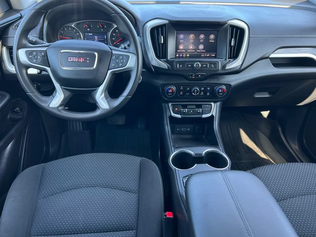 Used 2023 GMC Terrain SLE w/ Driver Convenience Package AWD/4WD image 2