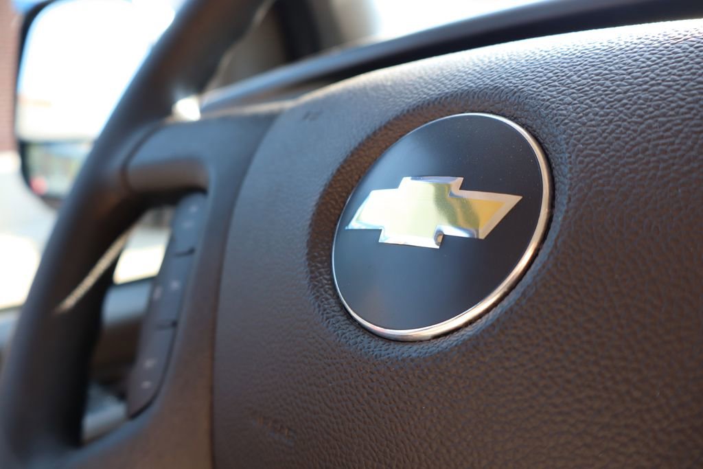 New 2025 Chevrolet Express 2500 w/ Driver Convenience Package image 21