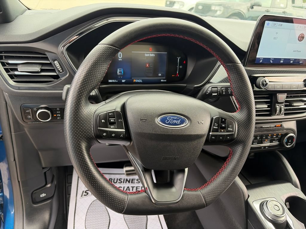 Used 2023 Ford Escape ST-Line w/ Equipment Group 301A FWD image 19