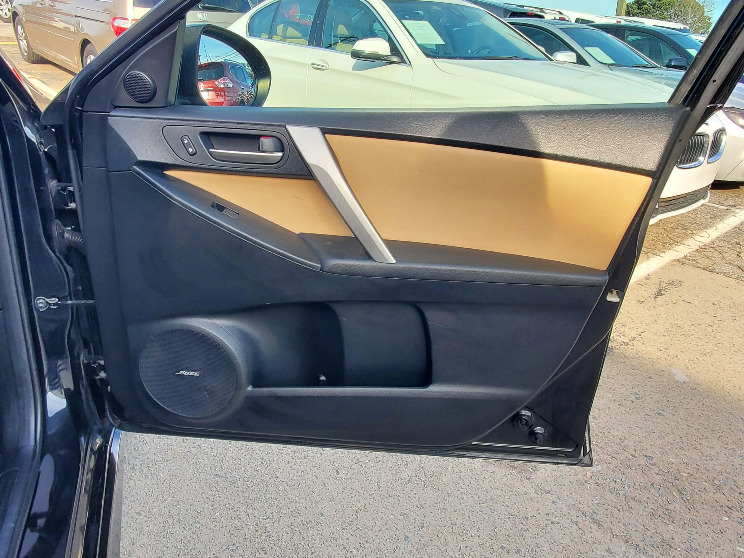 Used 2012 MAZDA MAZDA3 s Touring image 18