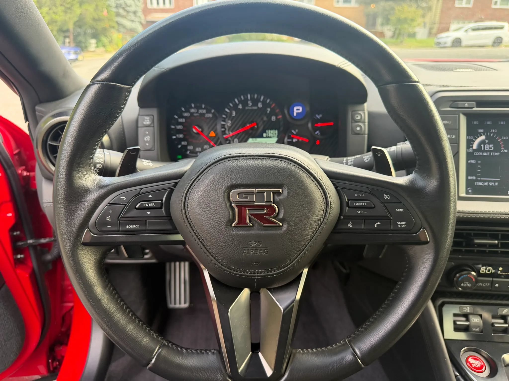 Used 2024 Nissan GT-R Premium w/ Premium Interior Package AWD/4WD image 22