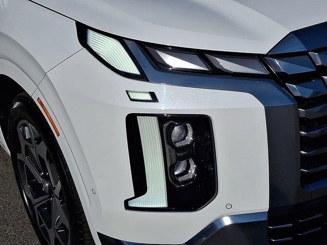 Used 2023 Hyundai Palisade Calligraphy image 11