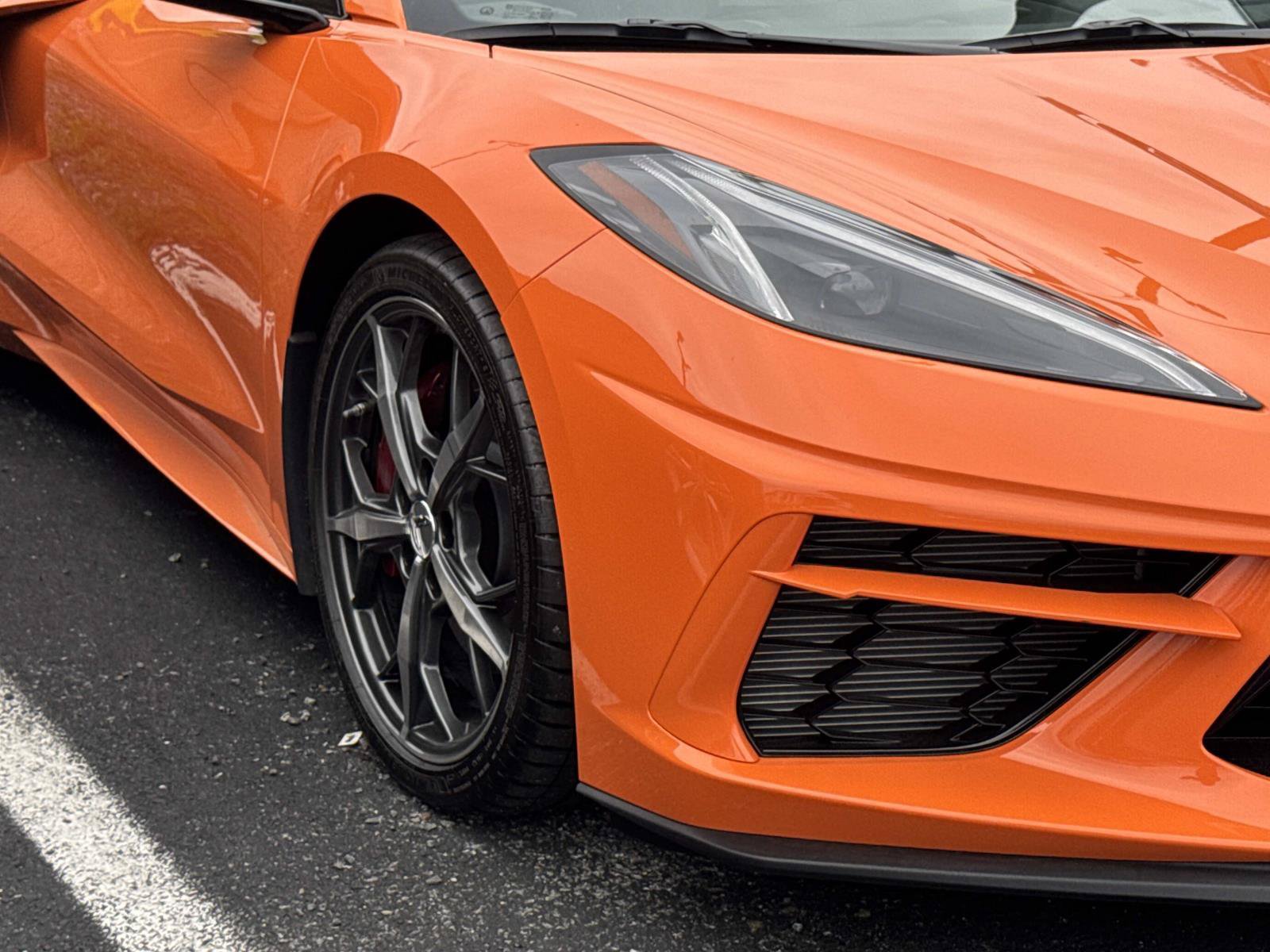 Used 2022 Chevrolet Corvette Stingray Premium Conv w/ Z51 Performance Package RWD image 5