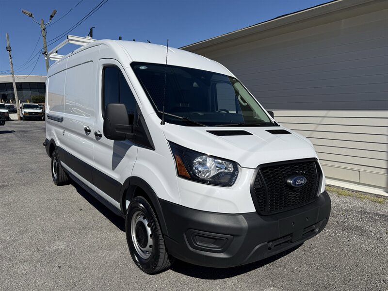 Used 2024 Ford Transit 250 148 Medium Roof RWD image 20