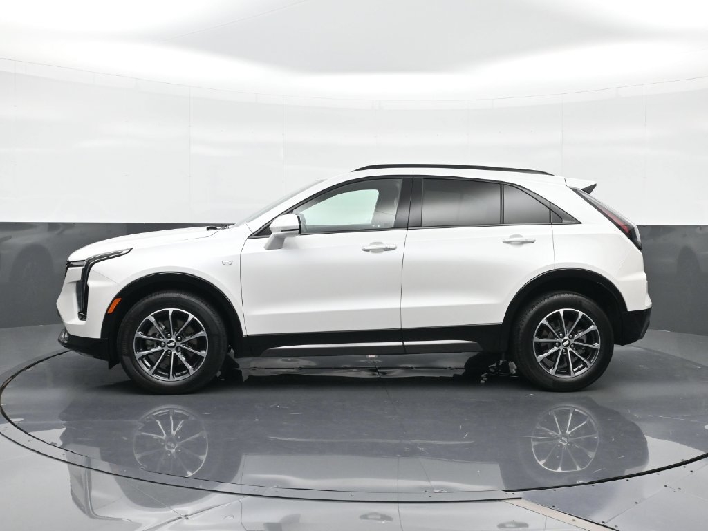 Certified 2024 Cadillac XT4 Sport FWD image 5