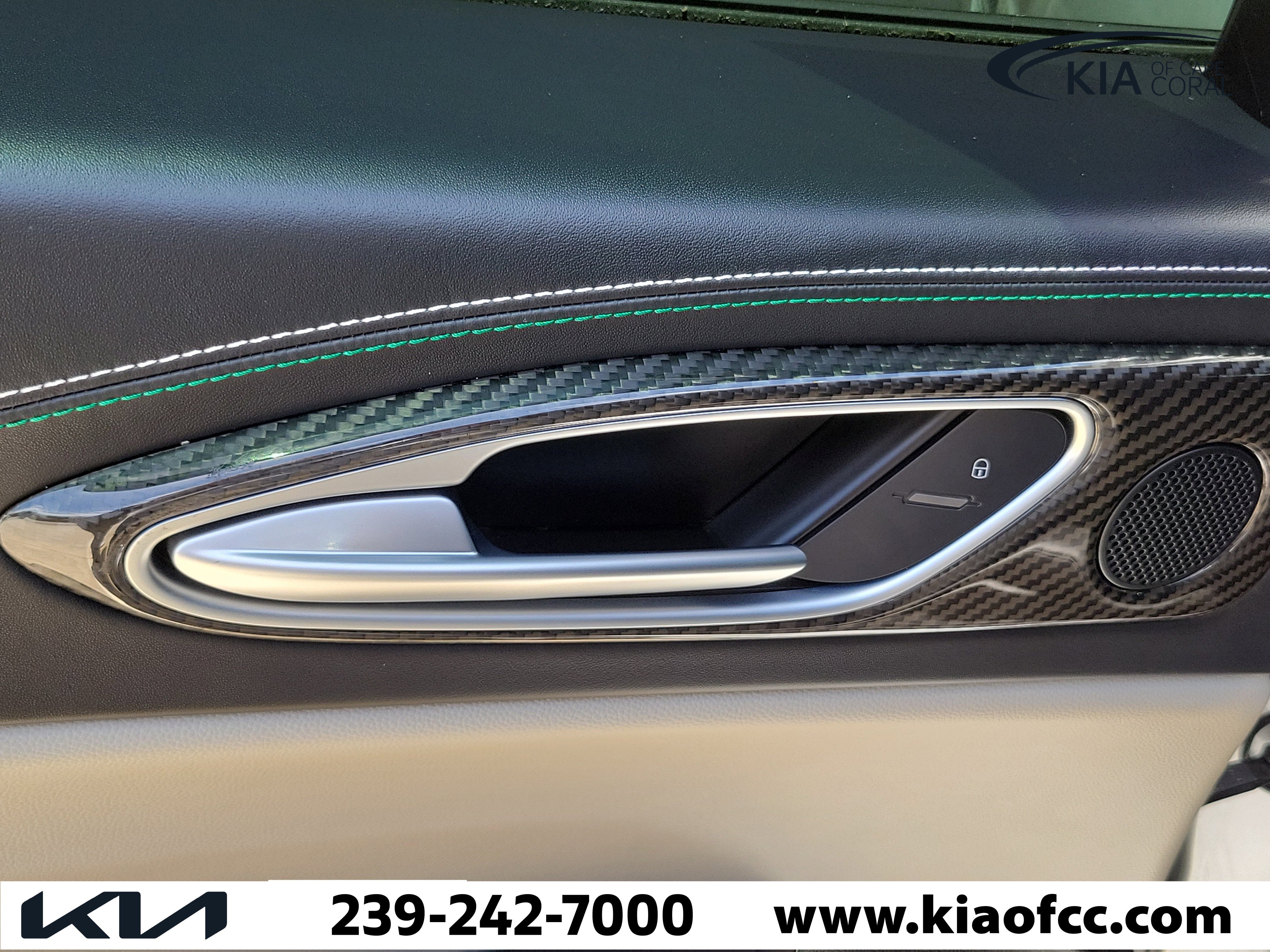 Used 2017 Alfa Romeo Giulia Quadrifoglio image 16