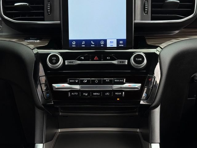 Used 2023 Ford Explorer Limited w/ Hybrid Equipment Group 310A AWD/4WD image 28