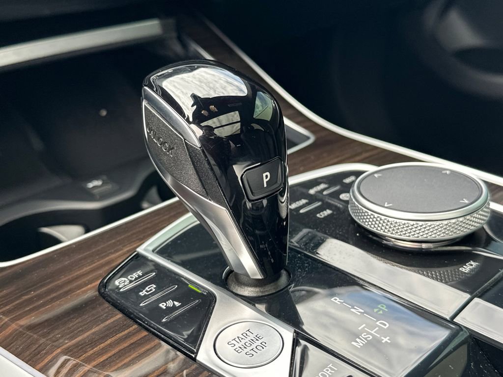 Used 2023 BMW X5 xDrive40i w/ Premium Package image 32