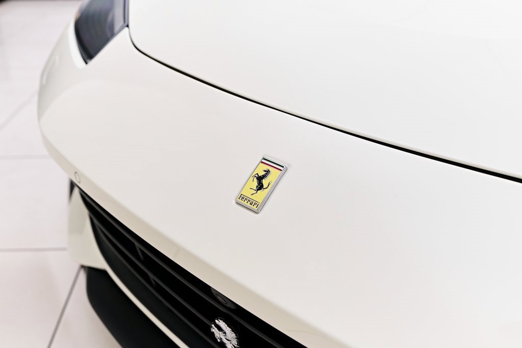 Used 2019 Ferrari GTC4Lusso T image 26