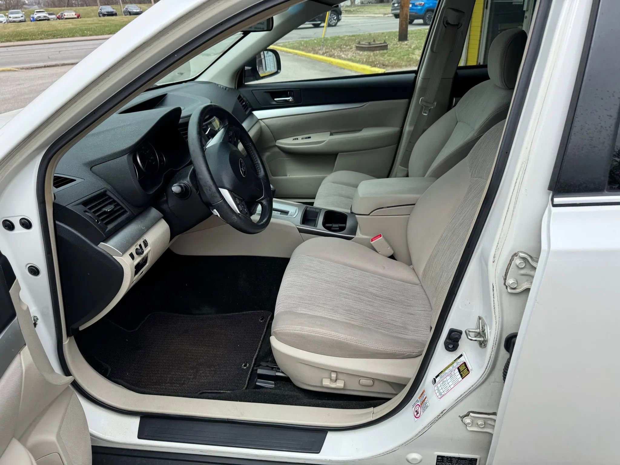 Used 2013 Subaru Outback 2.5i Premium image 15