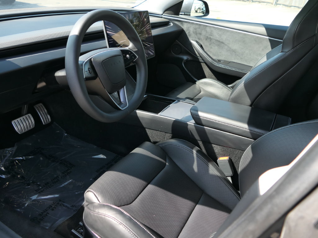 Used 2024 Tesla Model 3 Performance AWD/4WD image 10