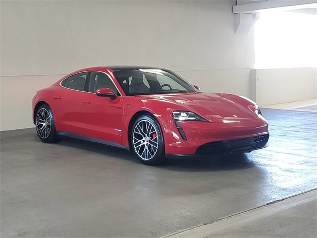 Used 2022 Porsche Taycan 4S image 3
