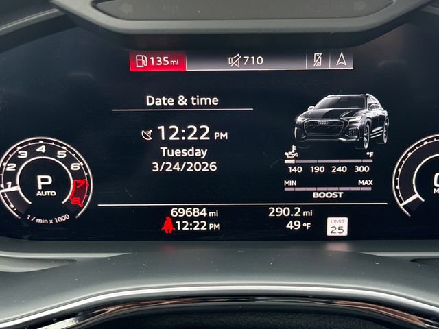 Used 2020 Audi RS Q8 w/ Carbon Optic Package image 26