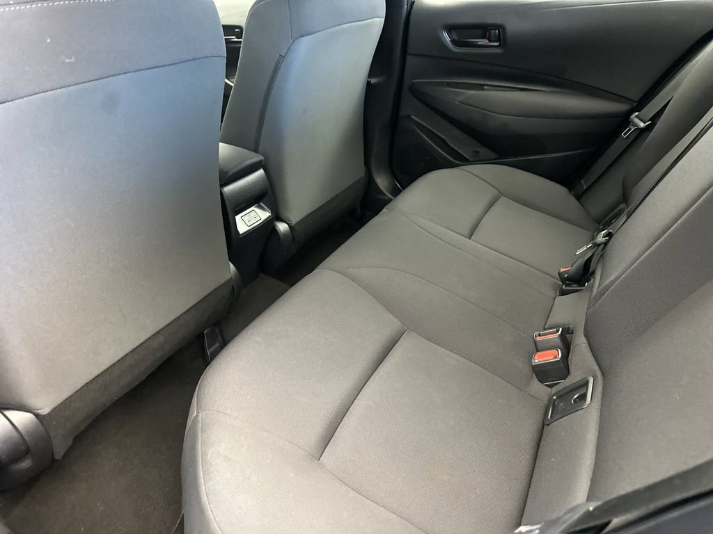 Used 2024 Toyota Corolla LE FWD image 11