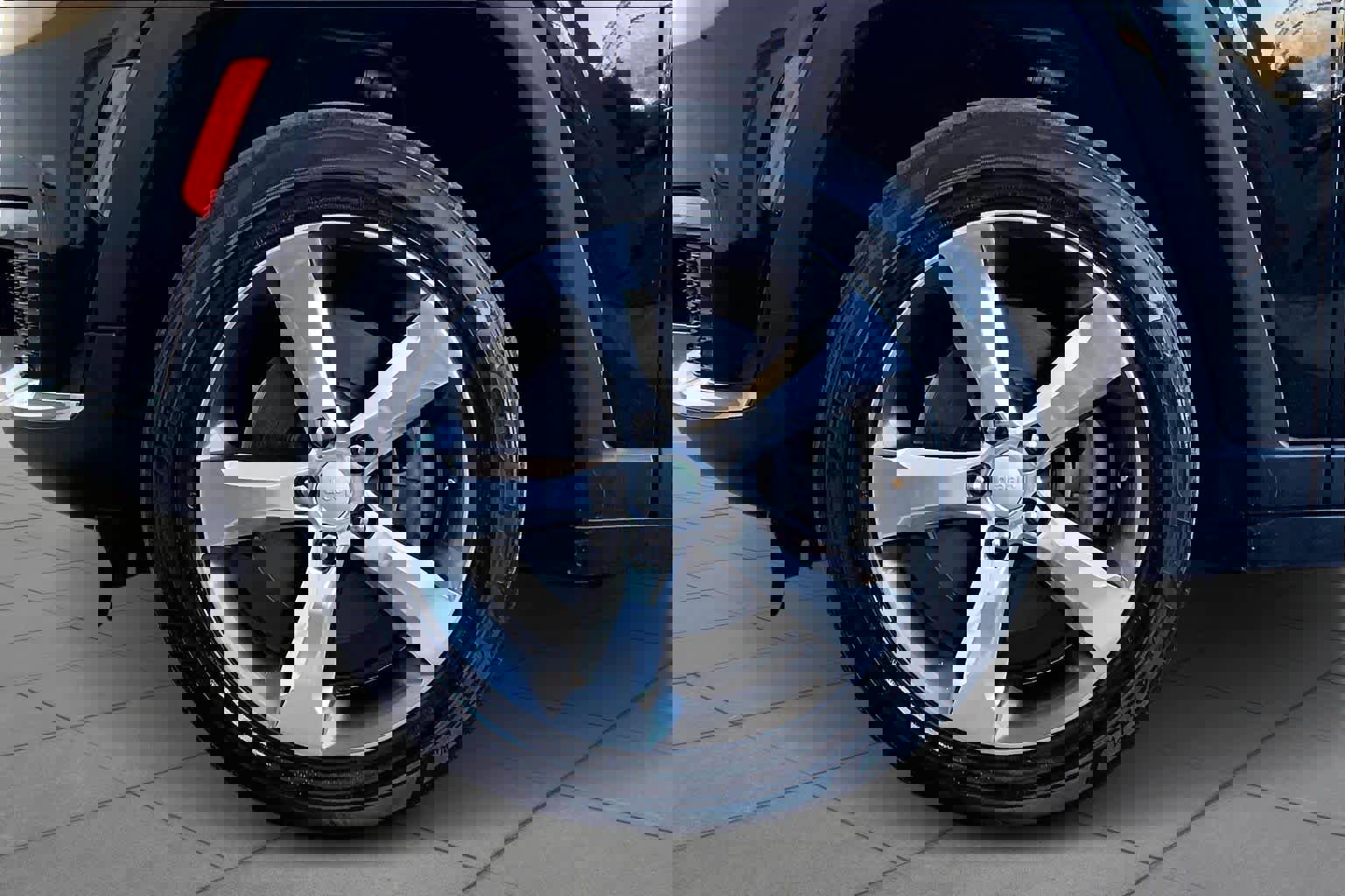 Used 2021 Jeep Grand Cherokee L Limited image 11