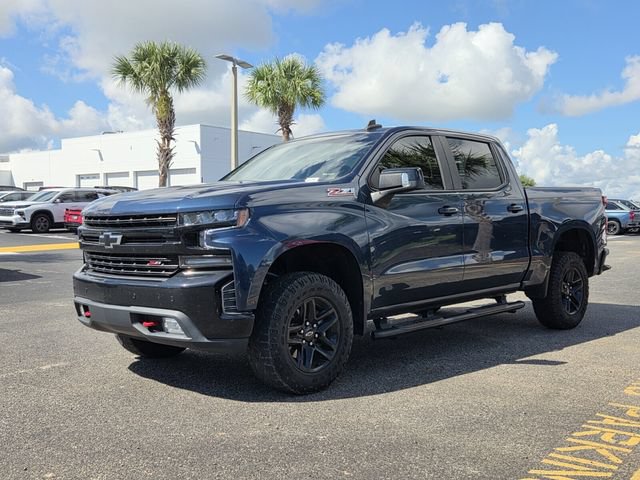 Used 2021 Chevrolet Silverado 1500 LT Trail Boss w/ Convenience Package II AWD/4WD image 2