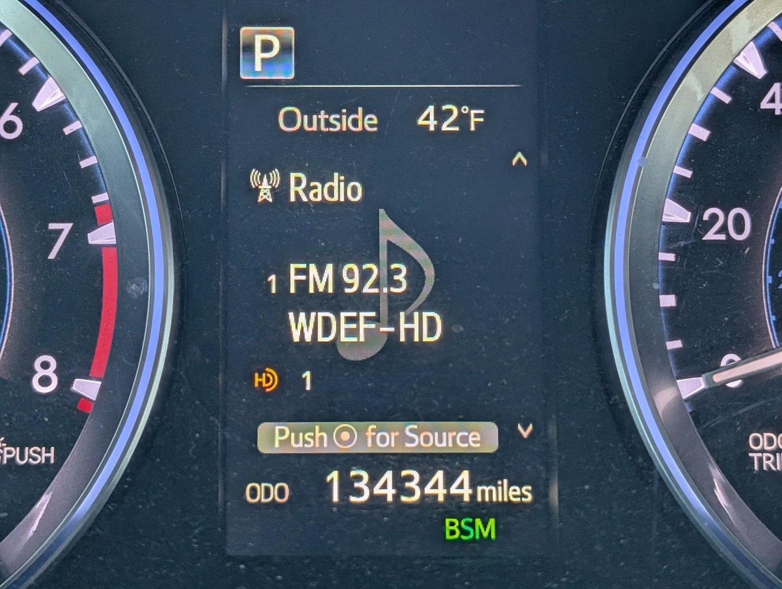 Used 2017 Toyota Highlander Limited Platinum image 9