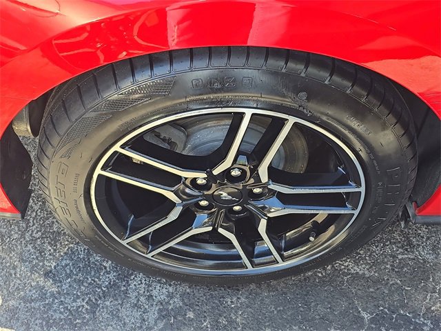 Used 2019 Ford Mustang Premium image 8