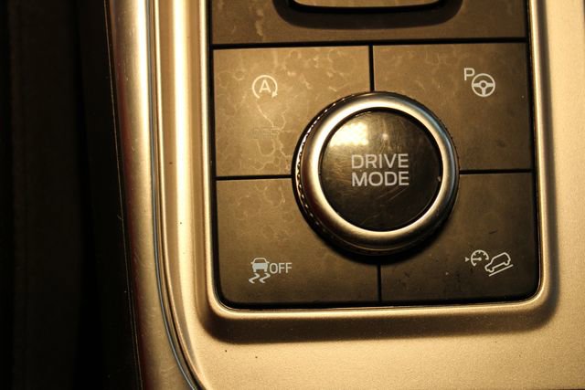 Used 2020 Ford Explorer ST image 29