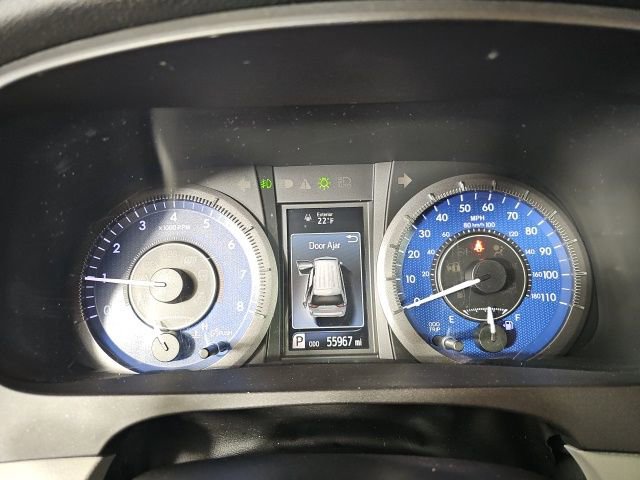 Used 2015 Toyota Sienna XLE image 16