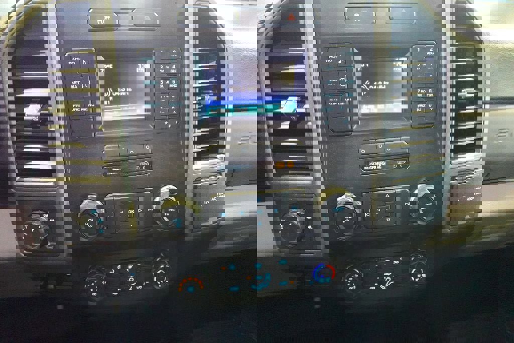 Used 2019 Ford F250 XL w/ XL Value Package AWD/4WD image 14