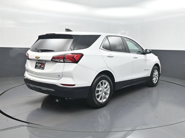 Used 2023 Chevrolet Equinox LT FWD image 32