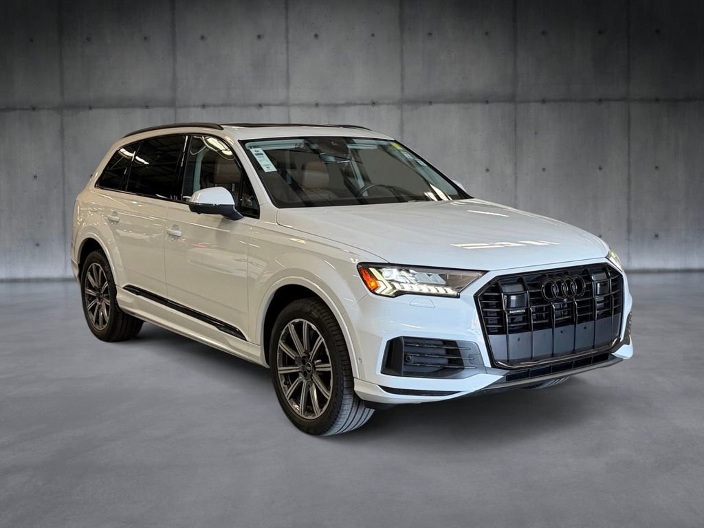 Used 2023 Audi Q7 2.0T Premium Plus w/ Premium Plus Package image 7