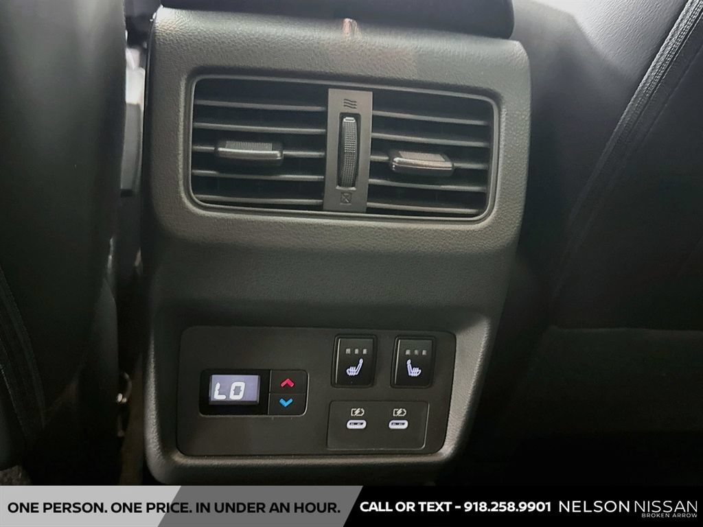 Certified 2026 Nissan Rogue Platinum w/ Platinum Premium Package AWD/4WD image 27
