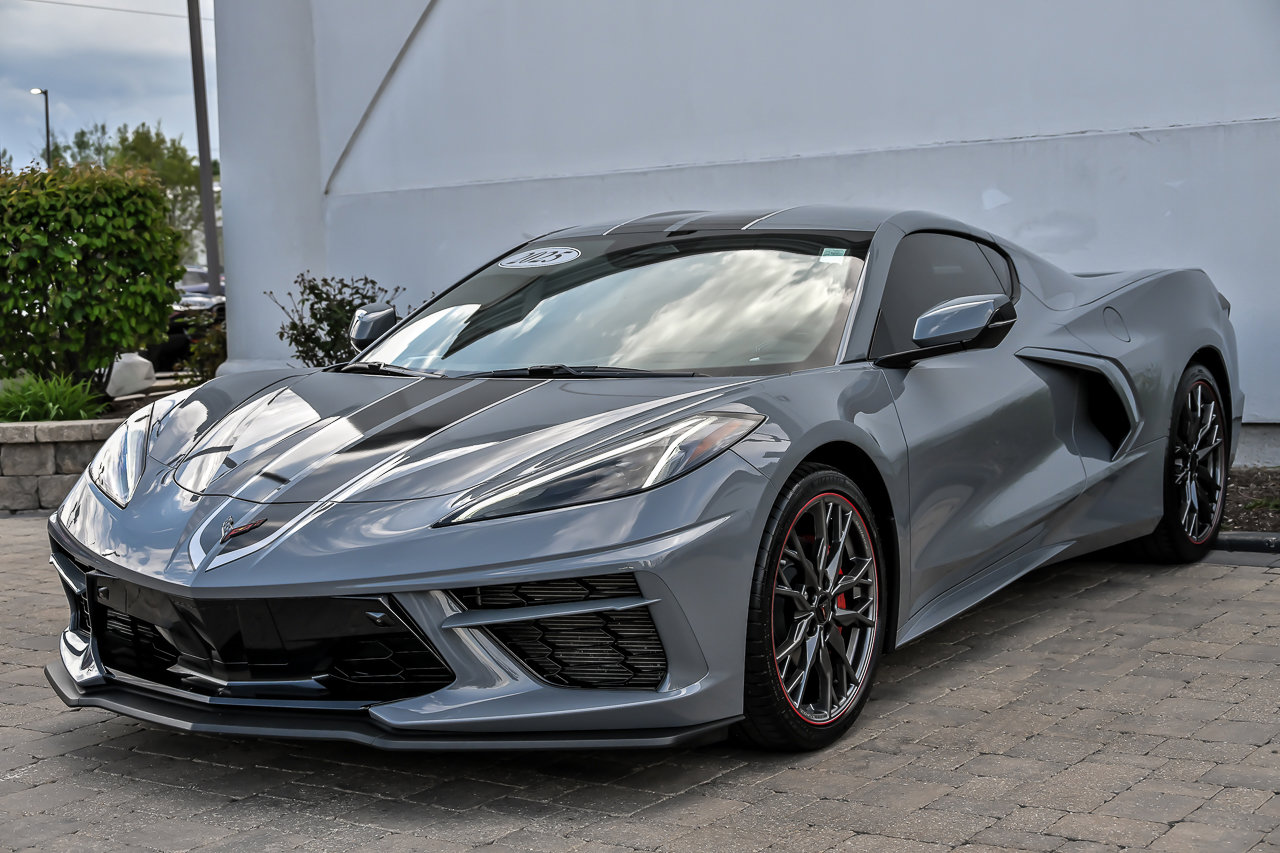 Used 2025 Chevrolet Corvette Stingray Preferred Cpe w/ Stealth Interior Trim Package RWD image 6