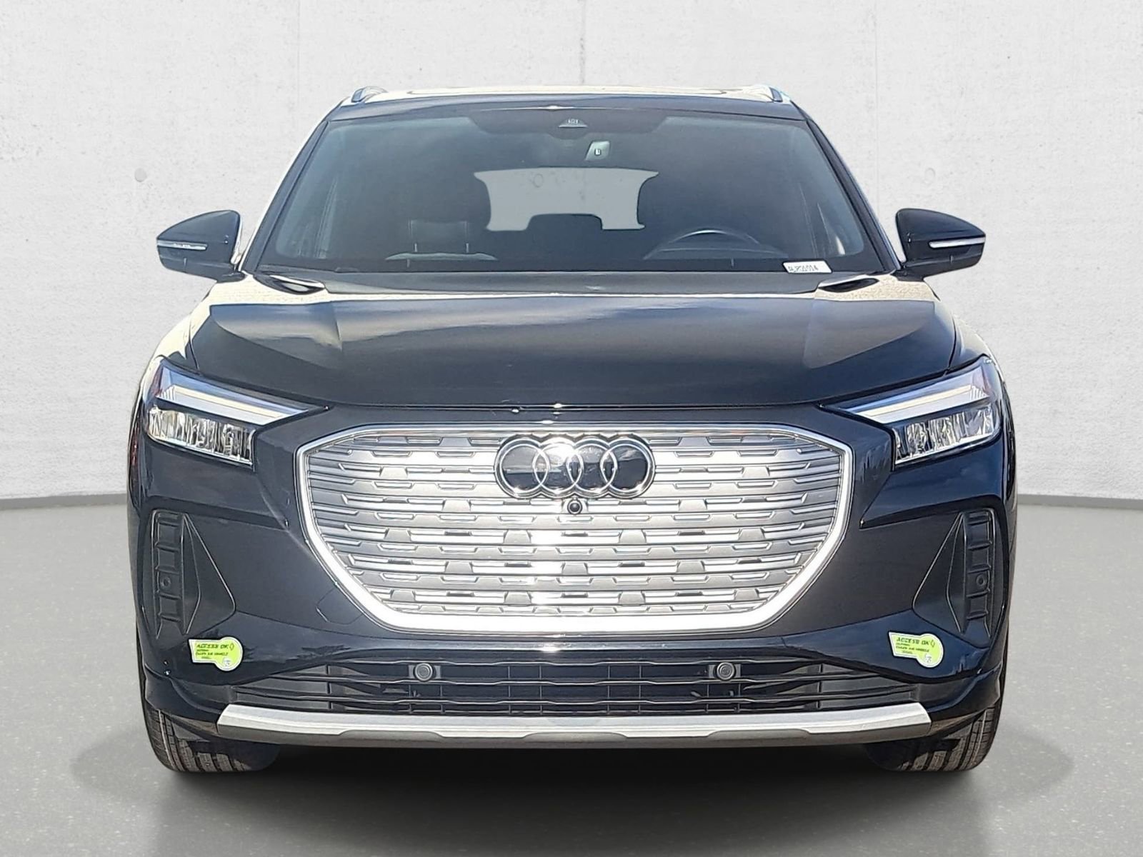 Certified 2023 Audi Q4 e-tron Premium Plus w/ Premium Plus image 2