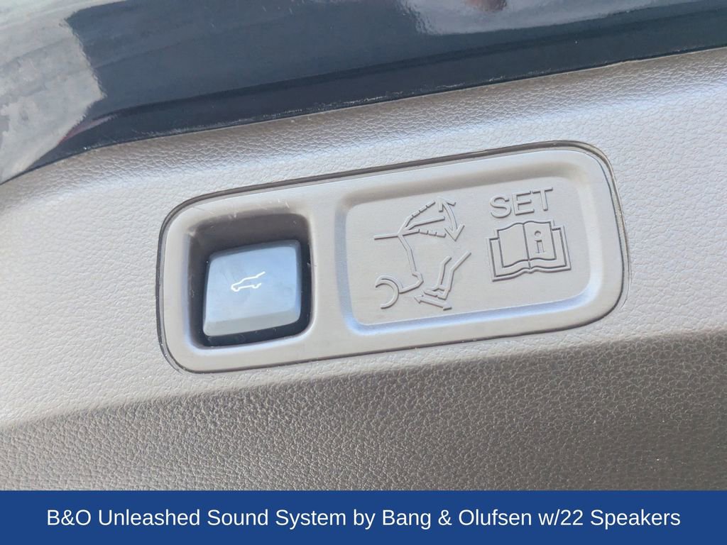 Used 2023 Ford Expedition Max King Ranch image 13