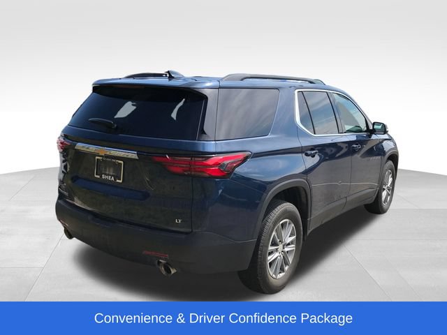 Used 2023 Chevrolet Traverse LT FWD image 2