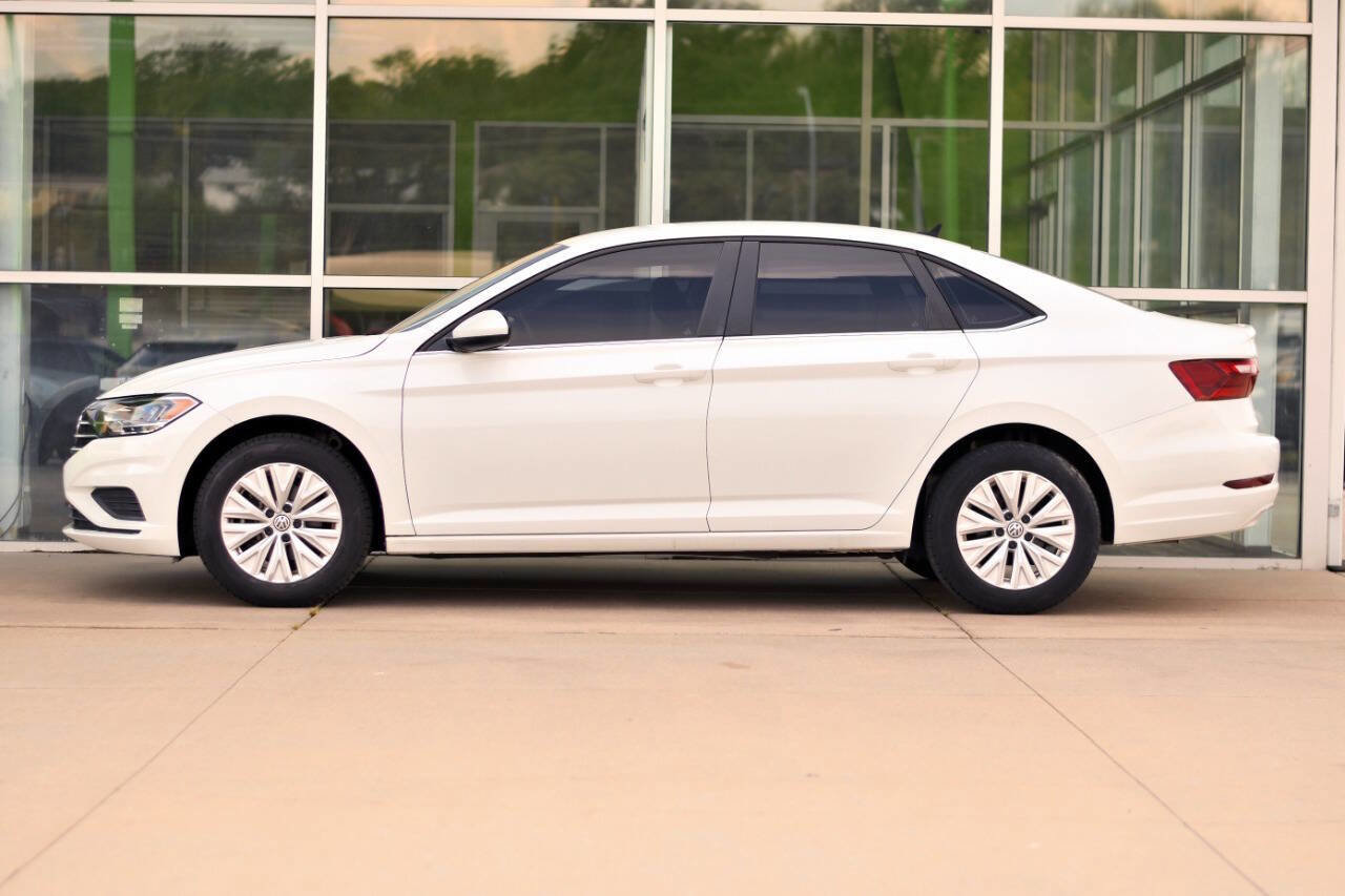 Used 2020 Volkswagen Jetta S image 4
