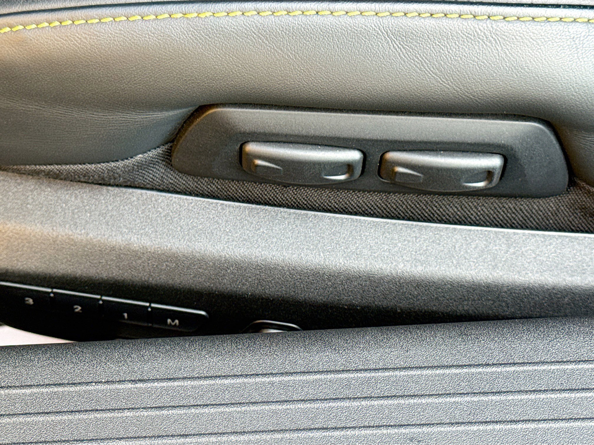 Used 2019 Mercedes-Benz AMG GT R image 21