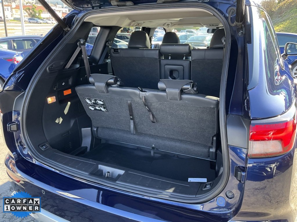 Used 2023 Mitsubishi Outlander SE image 8