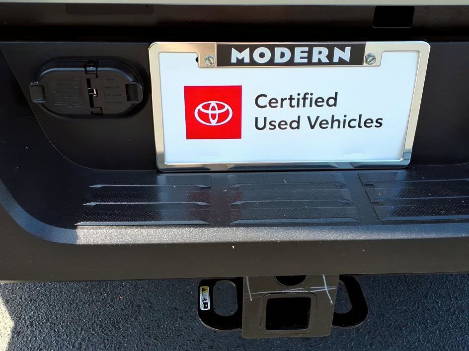 Certified 2024 Toyota Tacoma SR5 w/ SR5 Upgrade Package image 11