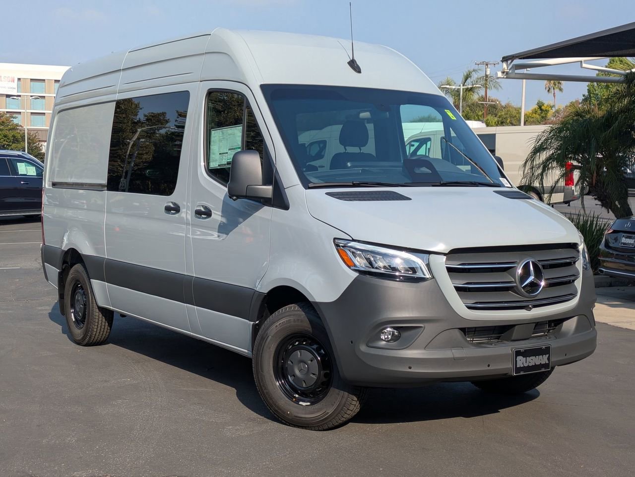New 2025 Mercedes-Benz Sprinter 2500 image 1