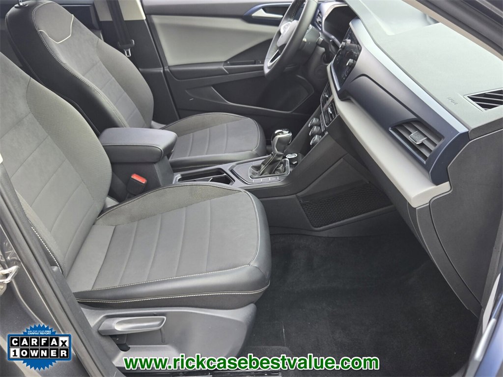 Used 2023 Volkswagen Taos SE image 19