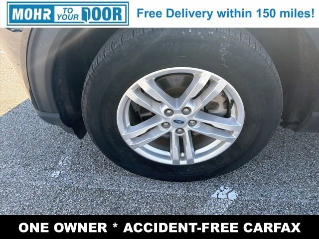 Used 2022 Ford Explorer XLT w/ Equipment Group 202A image 9