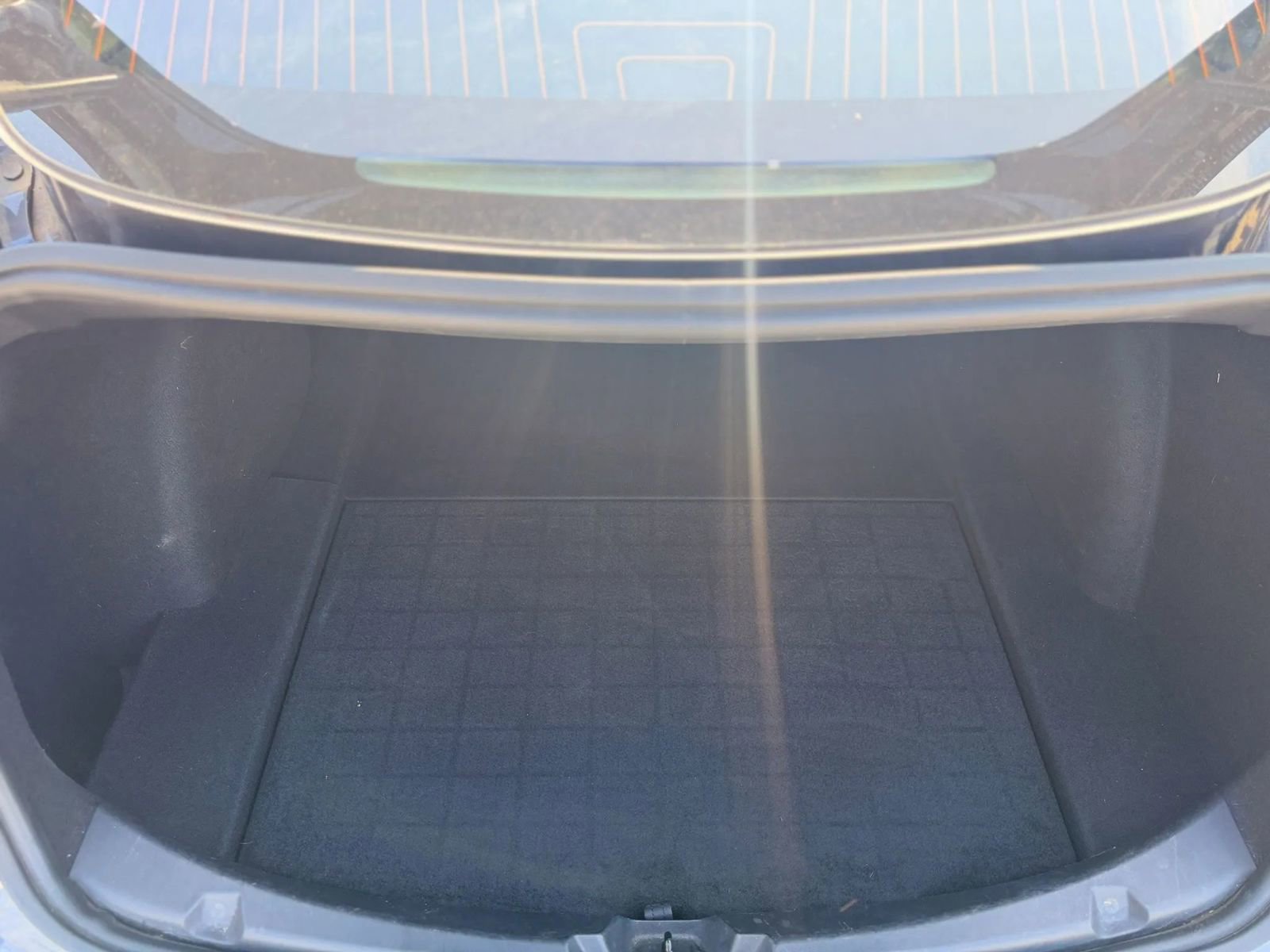 Used 2019 Tesla Model 3 Long Range image 19