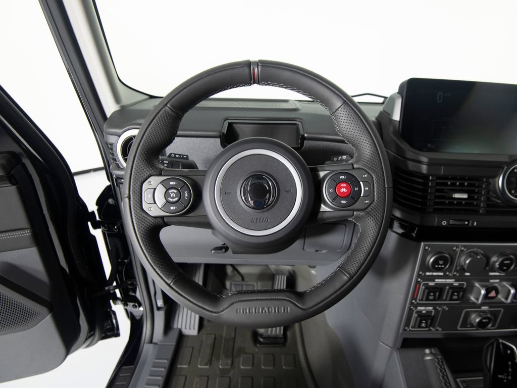 New 2025 INEOS Grenadier Fieldmaster Edition AWD/4WD image 13