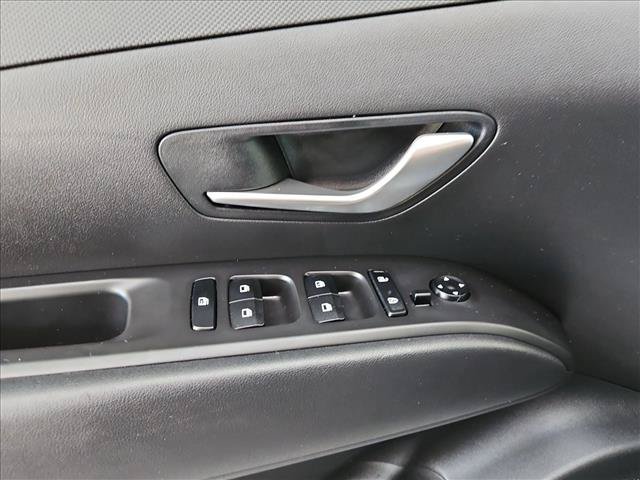Certified 2024 Hyundai Tucson SE FWD image 22