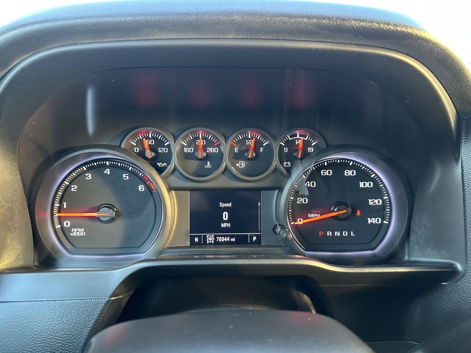 Used 2021 Chevrolet Silverado 1500 Custom Trail Boss AWD/4WD image 19