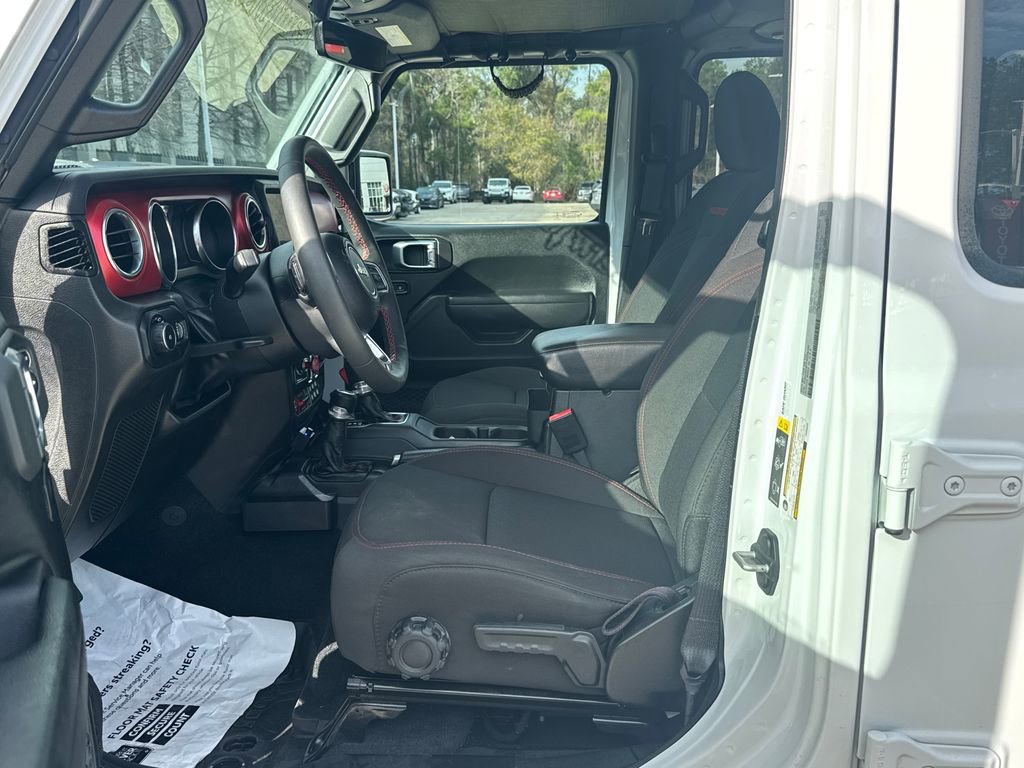 Used 2023 Jeep Wrangler Unlimited Rubicon image 13