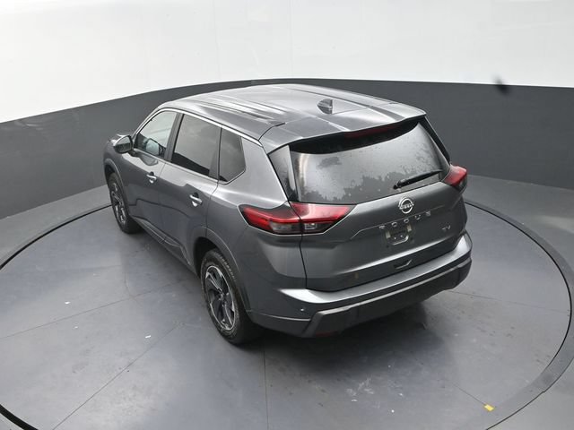 Used 2024 Nissan Rogue SV FWD image 27