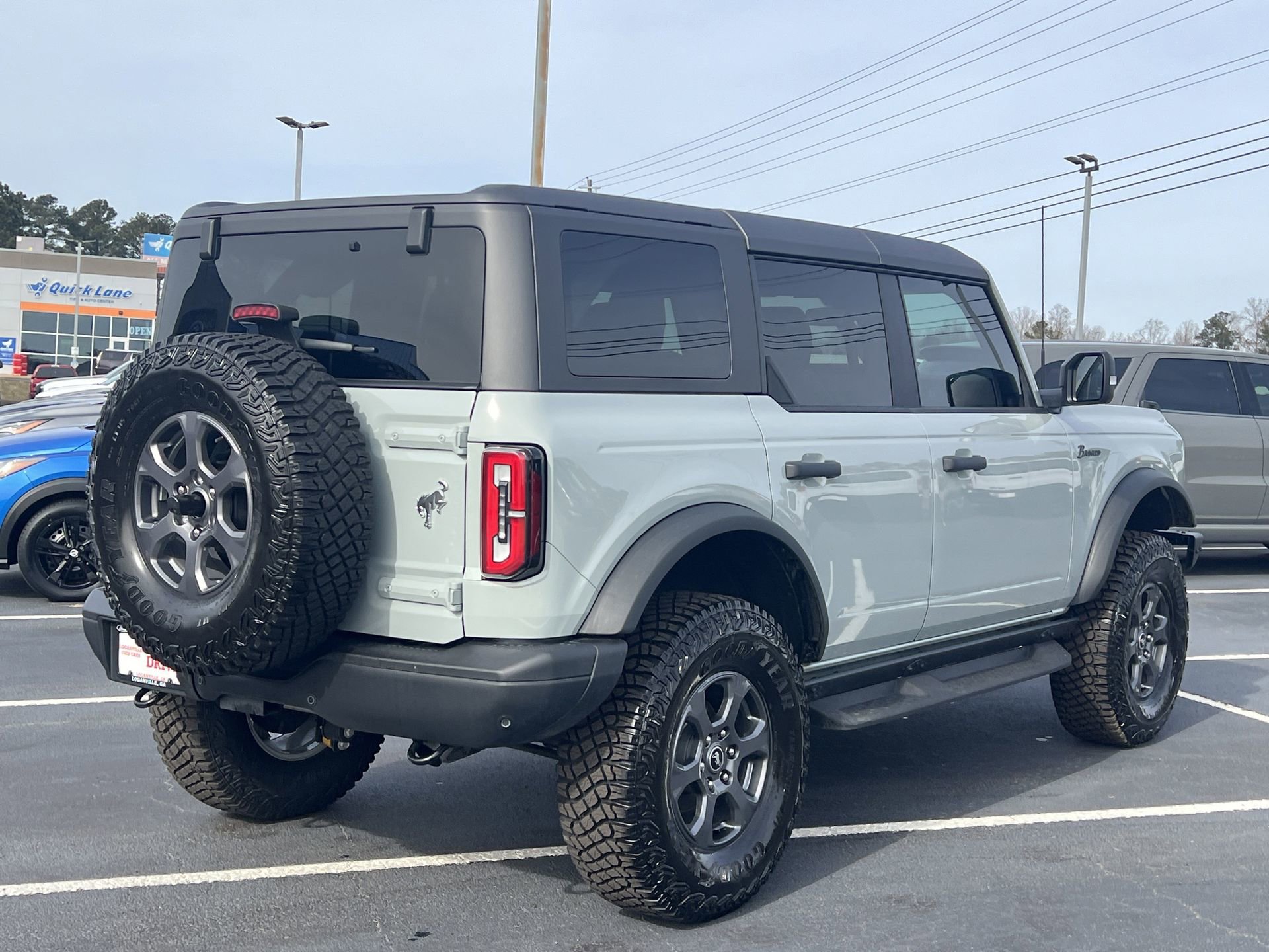 Certified 2024 Ford Bronco Badlands image 3