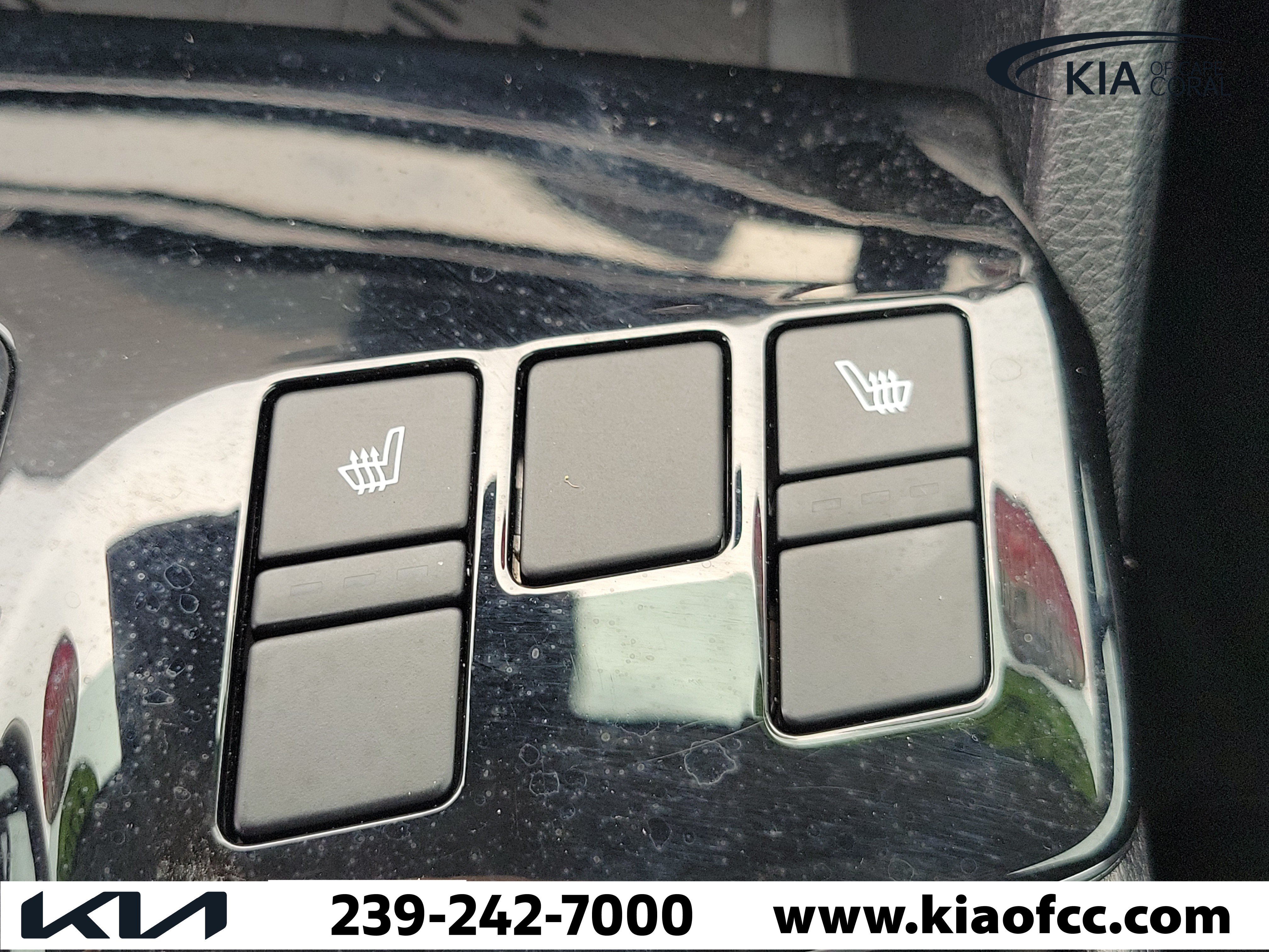 Certified 2024 Kia Sportage EX FWD image 28