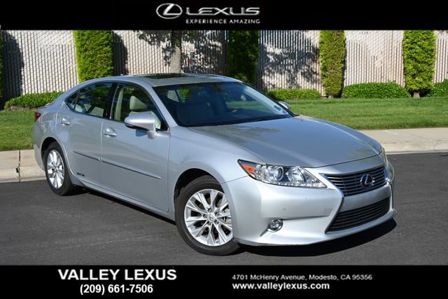 Used 2014 Lexus ES 300h w/ Luxury Package w/Bamboo Trim FWD image 1