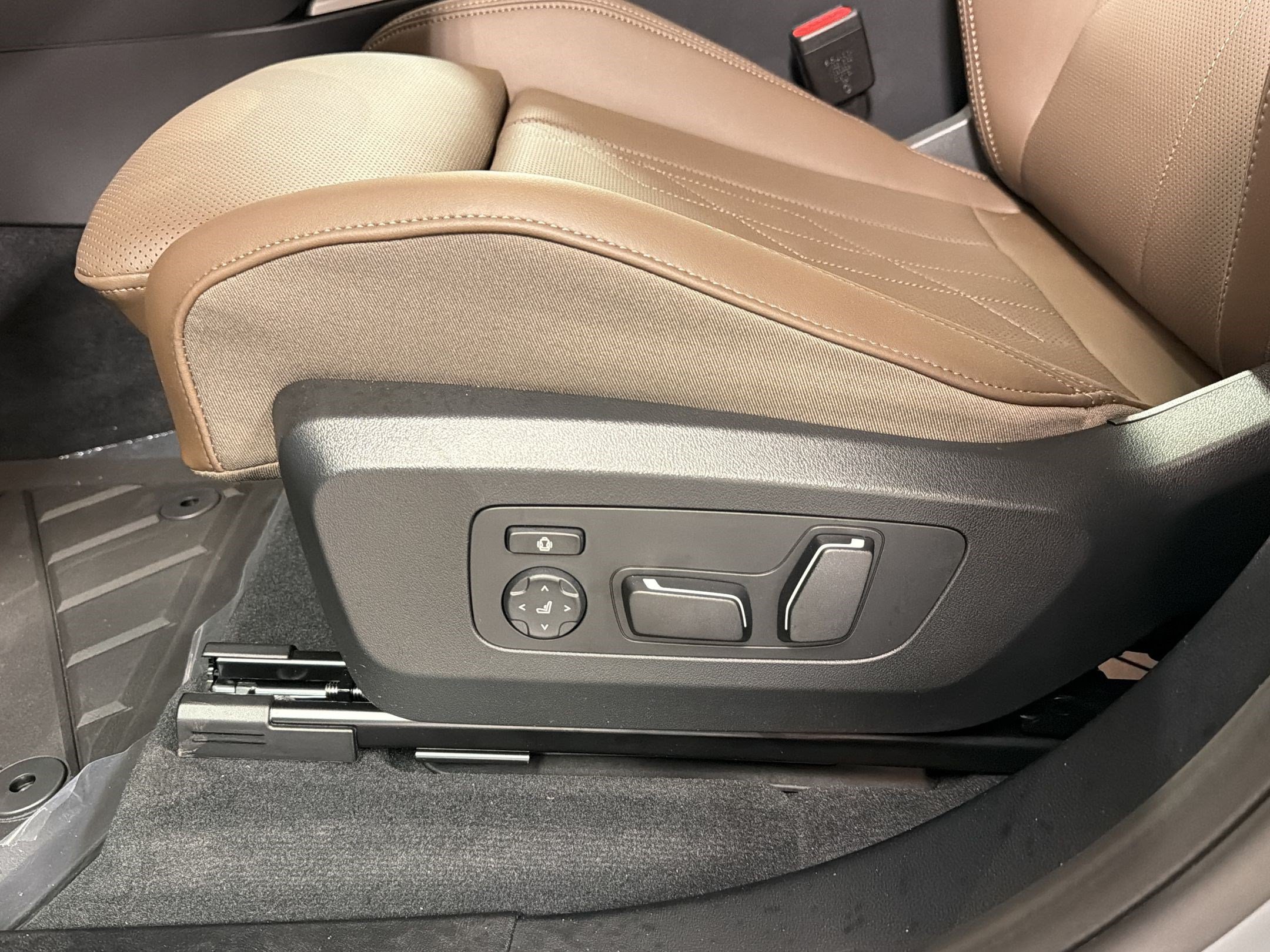 New 2026 BMW X3 xDrive30i w/ Premium Package AWD/4WD image 13