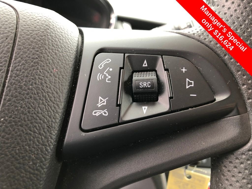 Used 2022 Chevrolet Trax LS w/ Tint and Cruise Package image 12